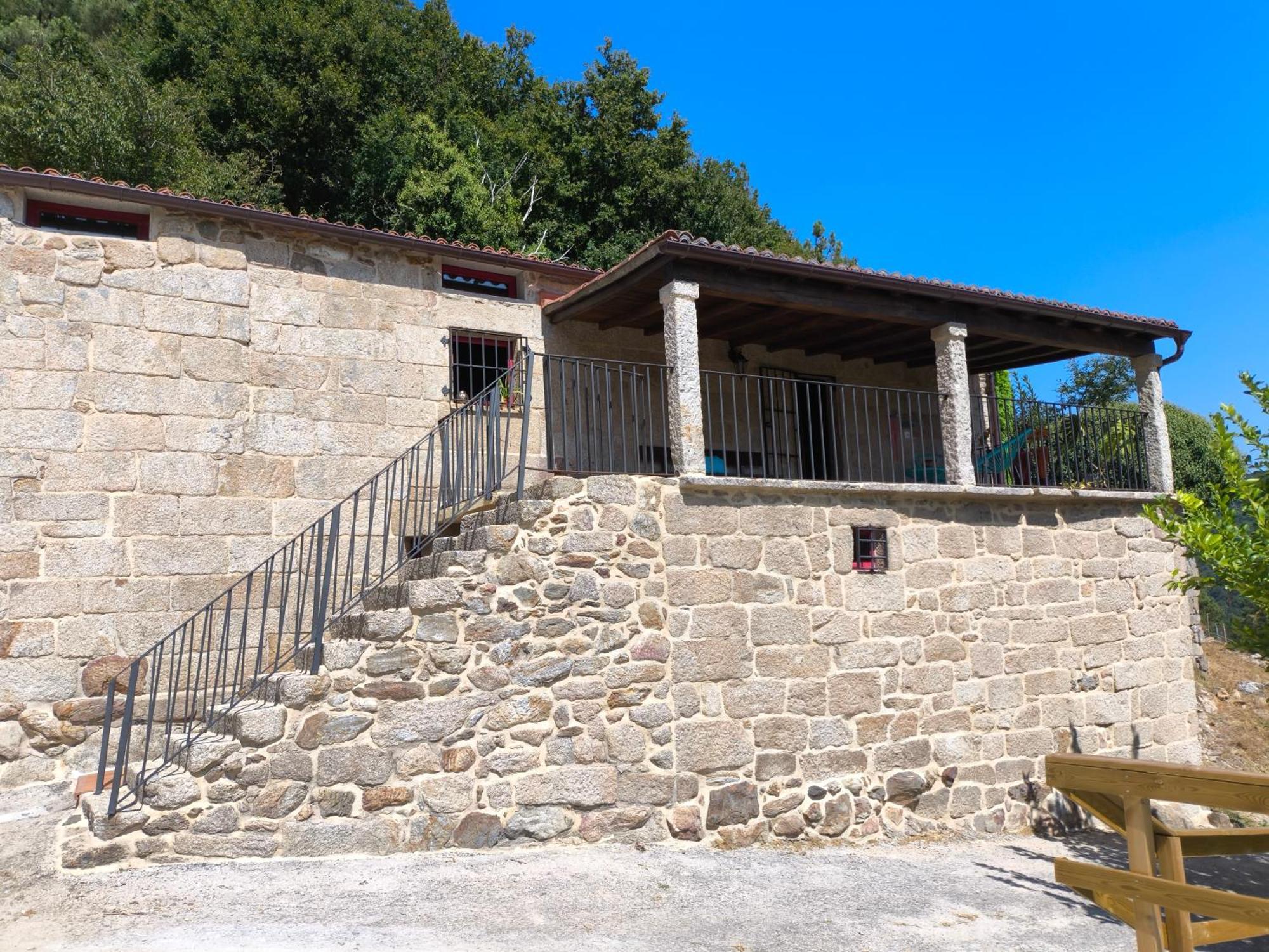 Xiravai-Ribeira Sacra Villa Peares Bagian luar foto