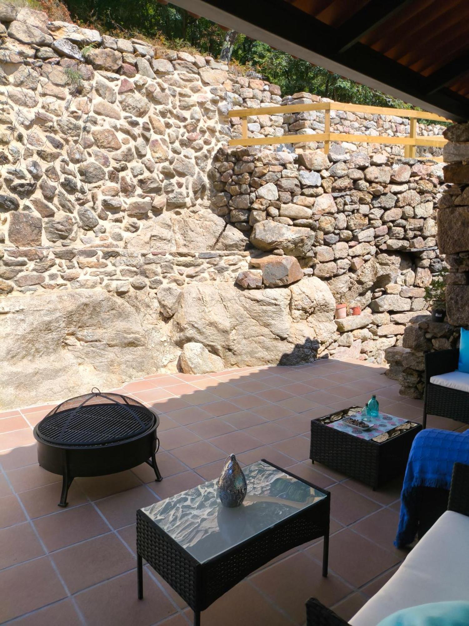 Xiravai-Ribeira Sacra Villa Peares Bagian luar foto