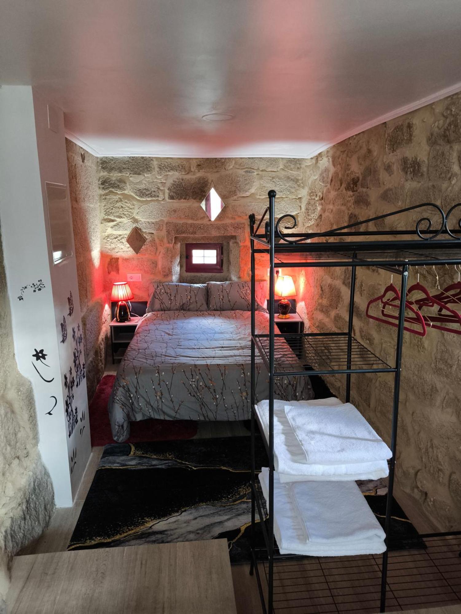 Xiravai-Ribeira Sacra Villa Peares Bagian luar foto