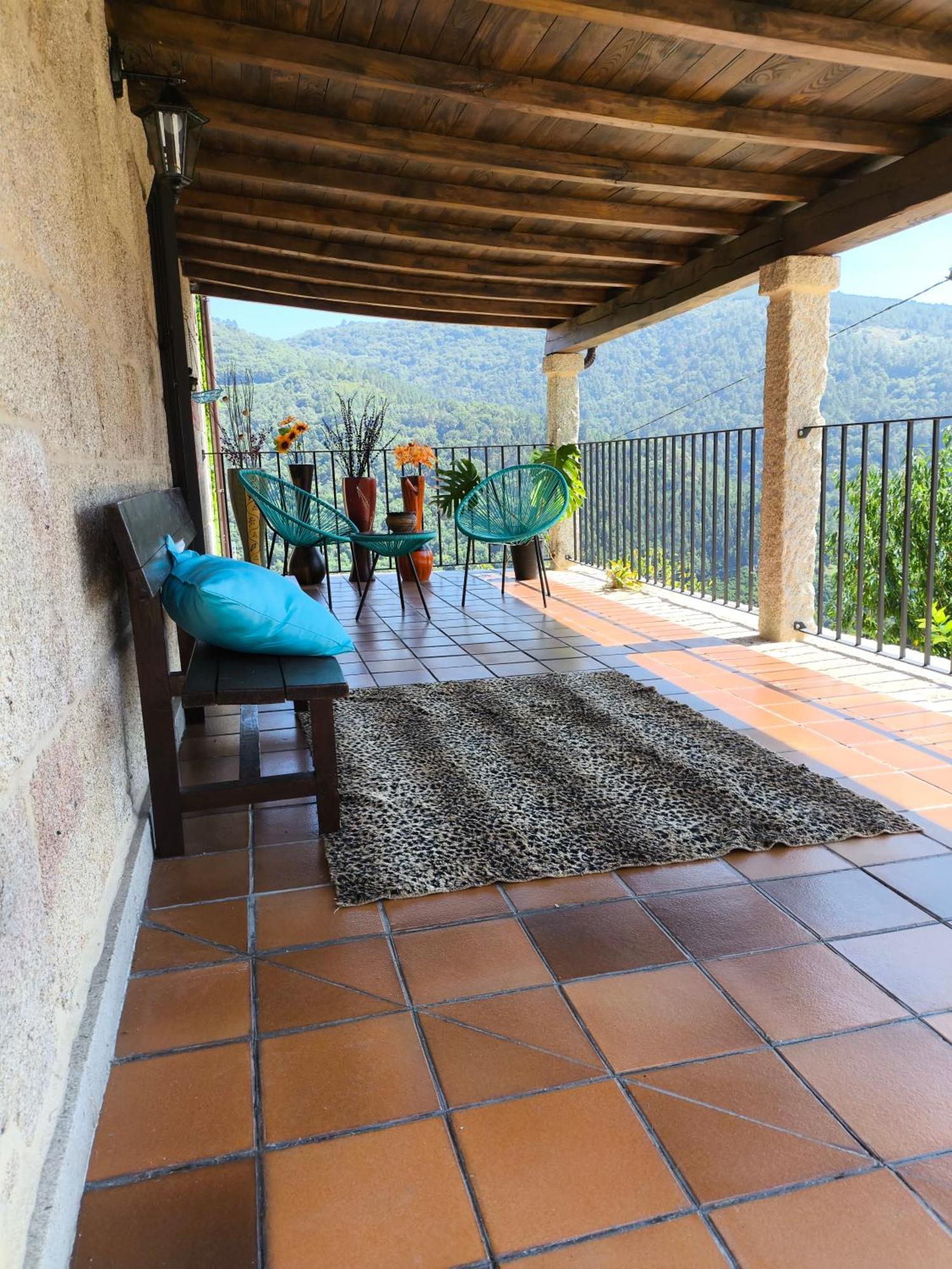 Xiravai-Ribeira Sacra Villa Peares Bagian luar foto